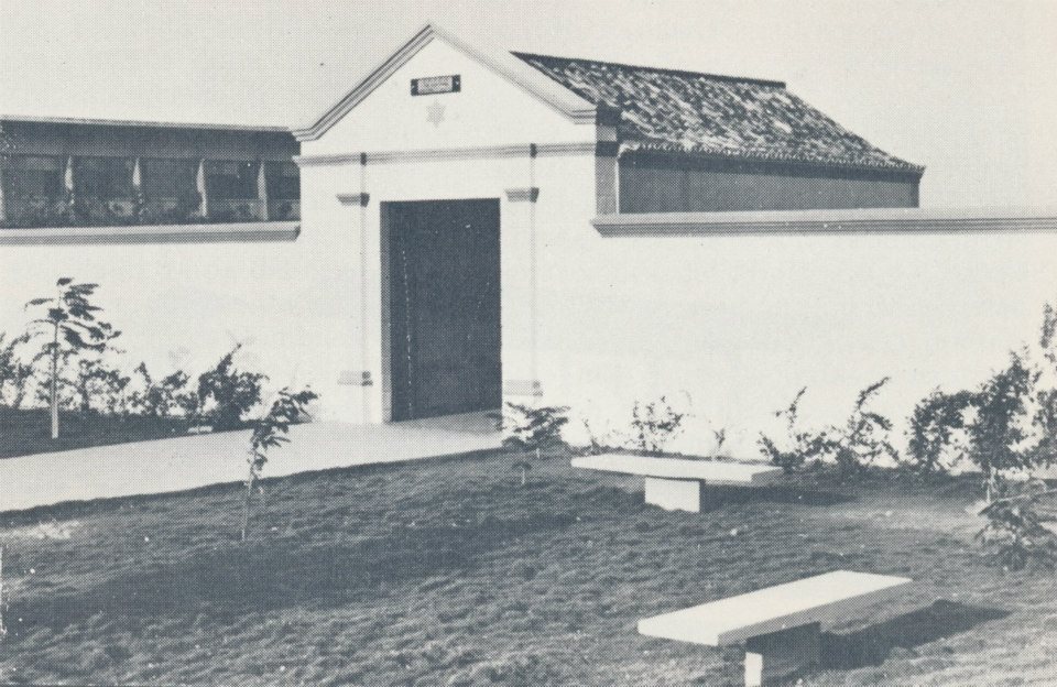 Cementerio Judío de Coro.jpg