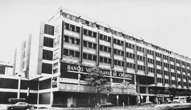 Centro Comercial Libertador.jpg