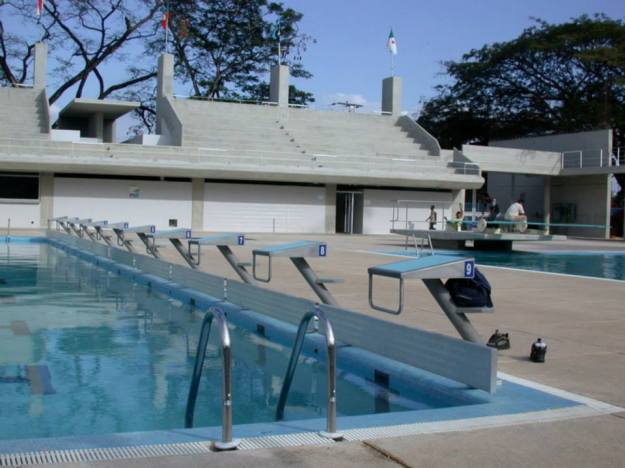 Centro de Piscinas en San Carlos.jpg