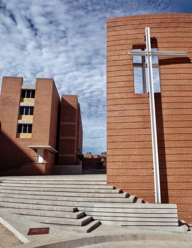 Conjunto Religioso Docente San Juan Eudes 2.jpg