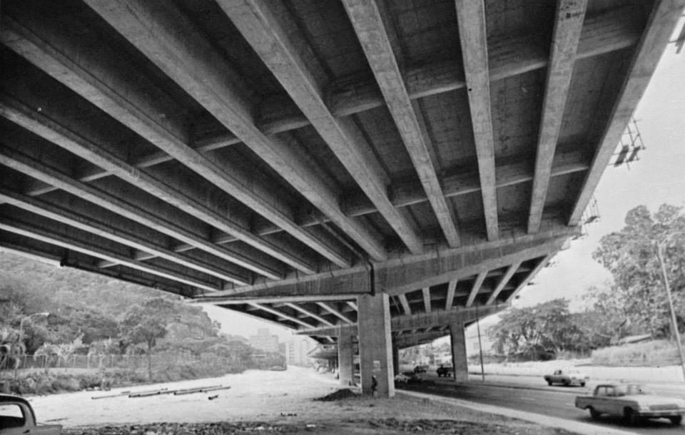 Distribuidor Veracruz-Baruta.jpg