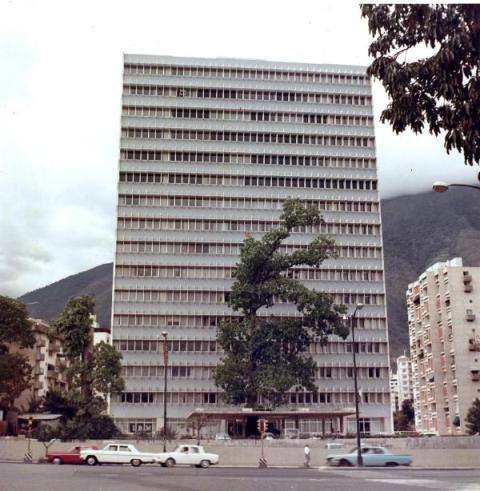 Edificio Mene Grande.jpg