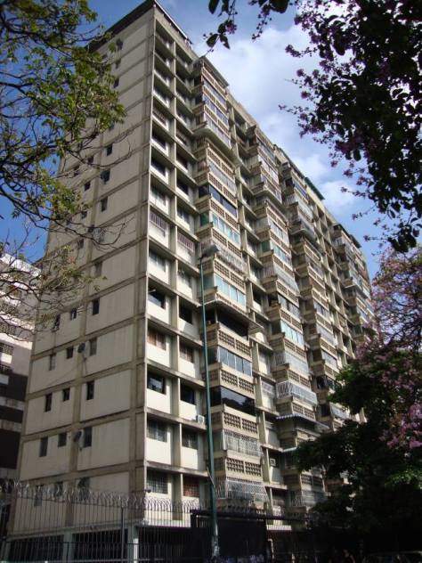 Edificio Plaza La Estrella.jpg