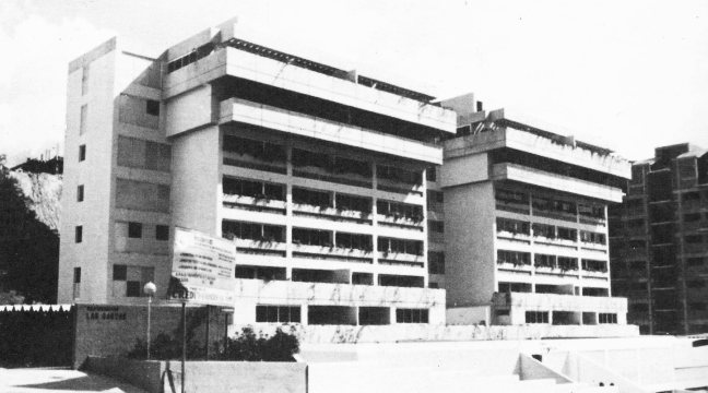 Edificio Residencial La Blanquilla.jpg