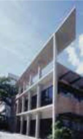 Edificio Sede Bodegas Pomar.jpg