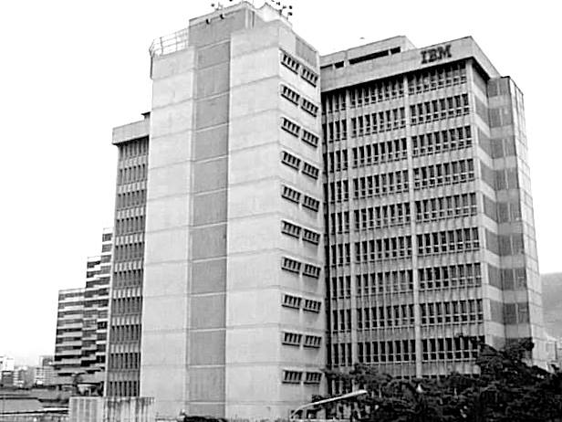 Edificio Sede de IBM.jpg