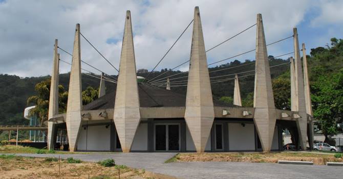 El Cementerio del Este inicia actividades.jpg