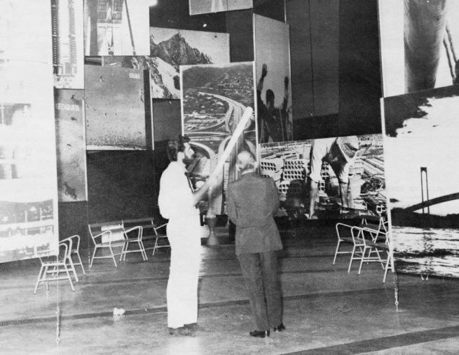 Exposición "La Ingeniería y el Desarrollo.jpg