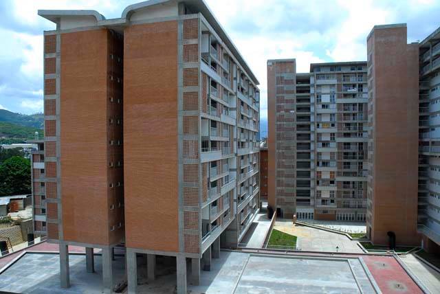 Complejo Habitacional Integral Padre Juan Vives Suria.jpg