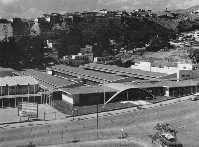 Grupo escolar Vista Alegre.jpg