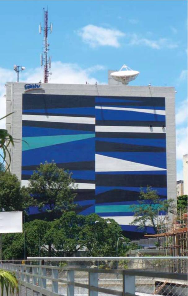 Restauración del mural del maestro Mateo Manaure CANTV.jpg